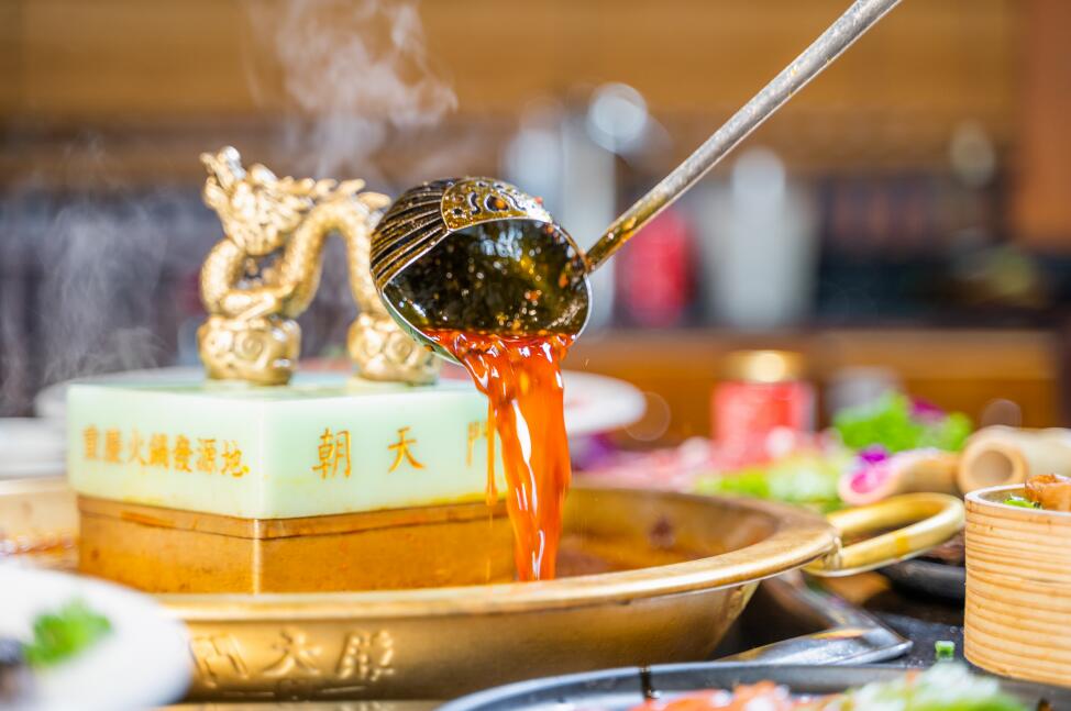 江門開火鍋加盟店，如何找準(zhǔn)正宗品牌？