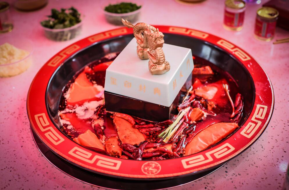 咸寧開火鍋加盟店，如何打造吸睛門頭？