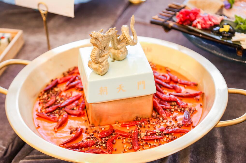 沙河開火鍋加盟店，如何有規(guī)劃地漲價？