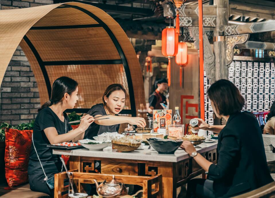 重慶火鍋深受歡迎，除了味道外還與這點(diǎn)有關(guān)！