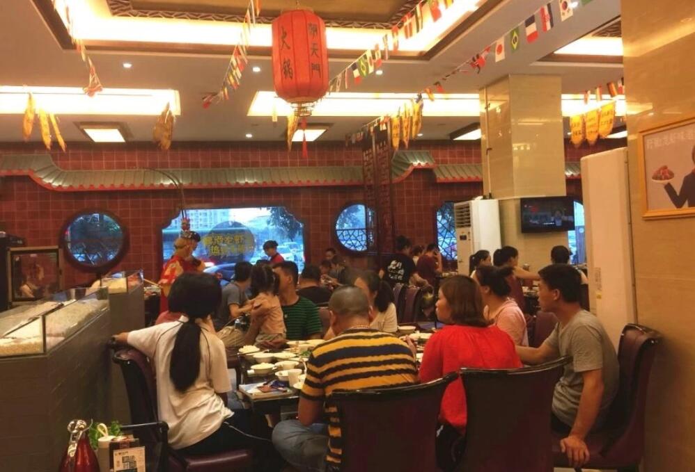 這里是網(wǎng)紅重慶，一座遍地都是火鍋的城市！