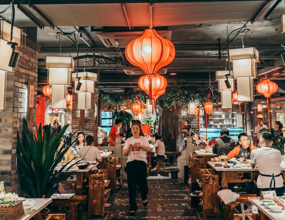 沒經(jīng)驗(yàn)怎么開火鍋店？從選品牌到簽約要注意什么？