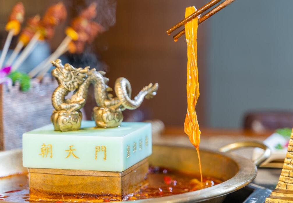 2022年火鍋加盟店如何征戰(zhàn)夜場(chǎng)？