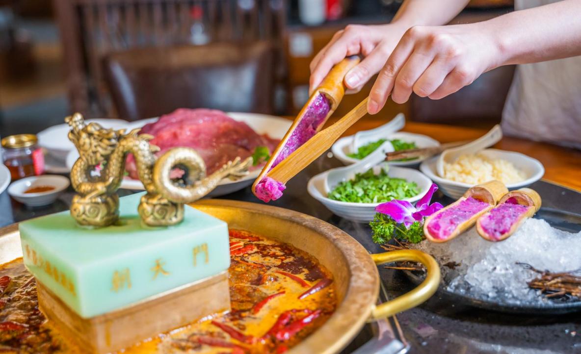不同的餐飲店如何選擇經(jīng)營模式？